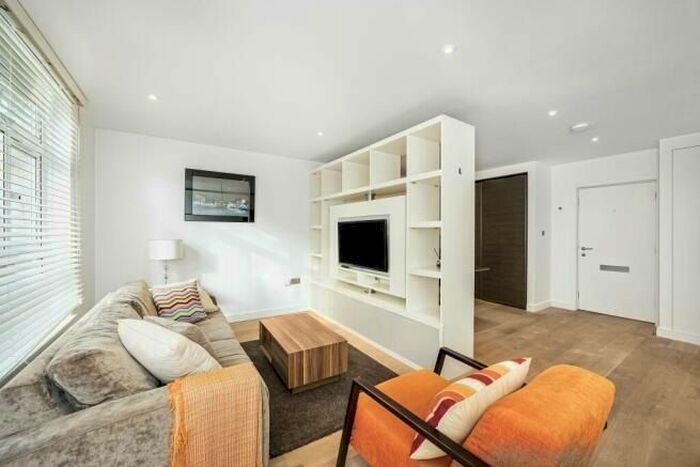 Studio To Rent In Montpelier Row, London, SE3