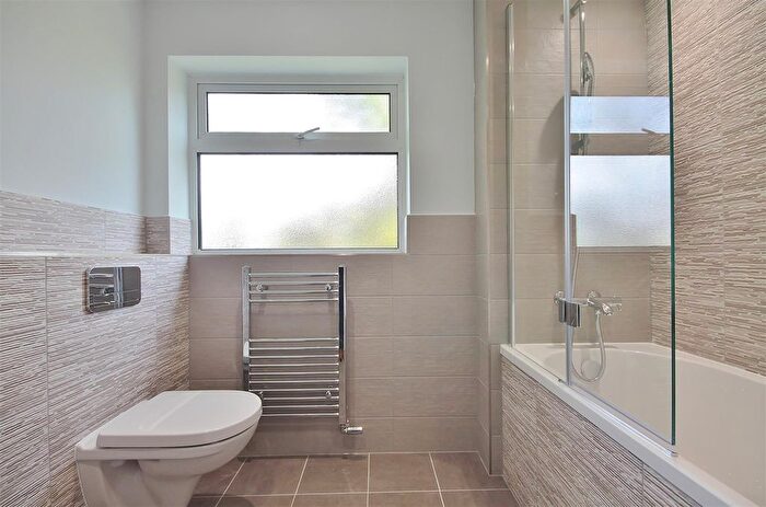 2 Bedroom Detached Bungalow To Rent In Wantage Road, Harwell, Didcot, OX11