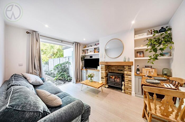 2 Bedroom Flat For Sale In Runnymede, Colliers Wood, SW19
