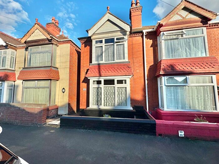 3 Bedroom Semi-Detached House For Sale In High Street, Nuneaton, CV11
