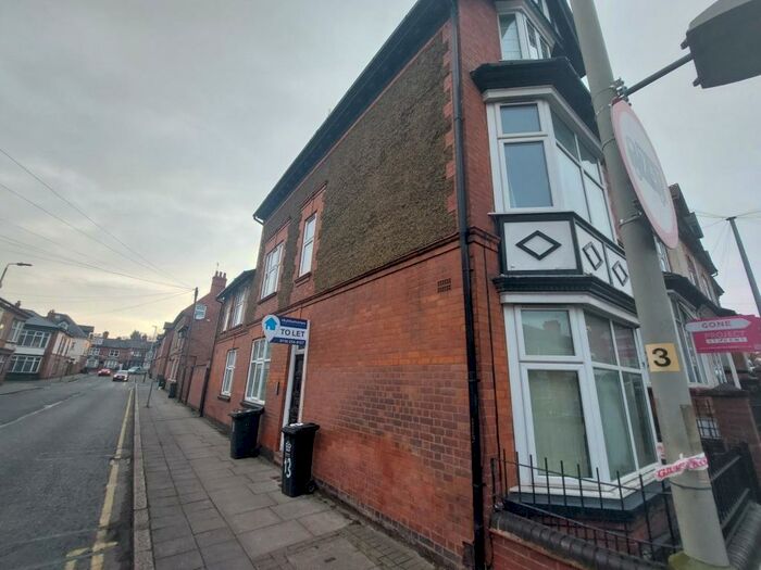 1 Bedroom Flat To Rent In Beckingham Road, Leicester, LE2