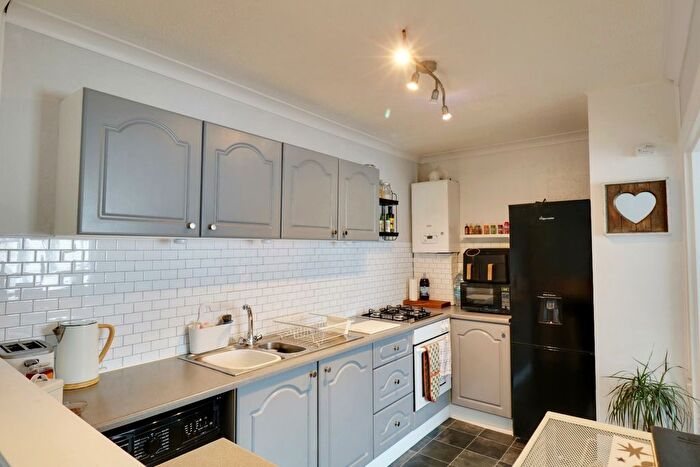1 Bedroom Flat To Rent In Nuxley Road, Belvedere, Kent, DA17