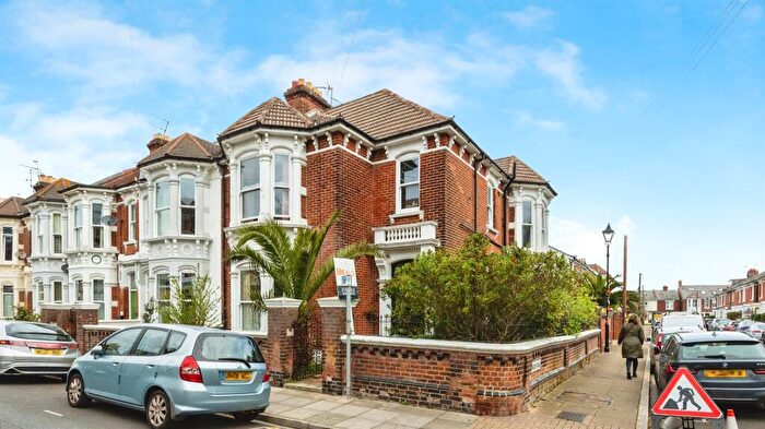 2 Bedroom Apartment For Sale In Wimbledon Park Road, Southsea, PO5