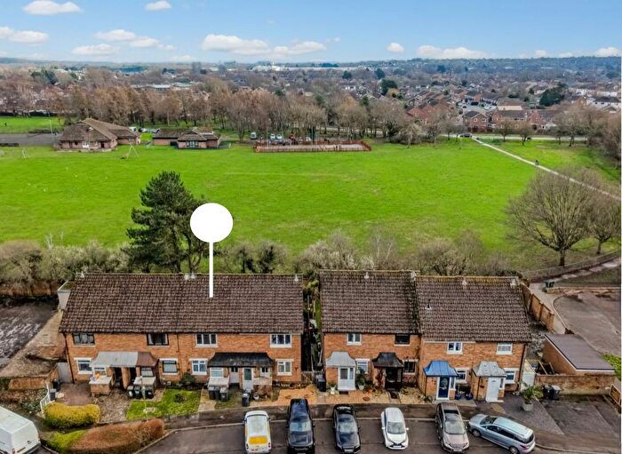 1 Bedroom Flat For Sale In Boveridge Gardens, Bournemouth, BH9