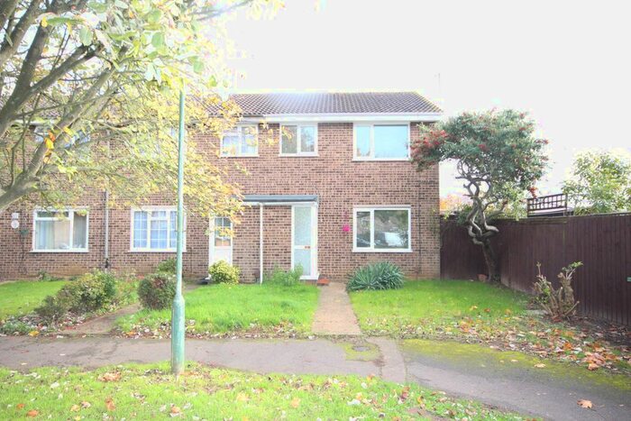 3 Bedroom End Of Terrace House To Rent In Bonnington Road, Maidstone, ME14