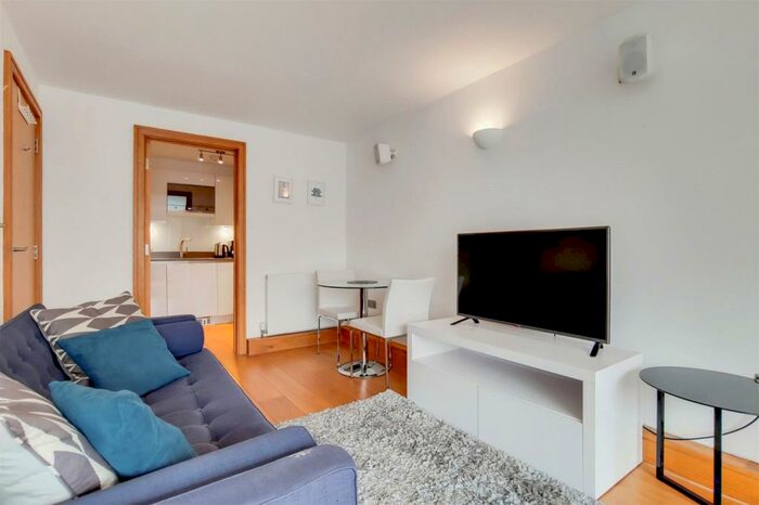 Apartment To Rent In Milmans Street, London, SW10
