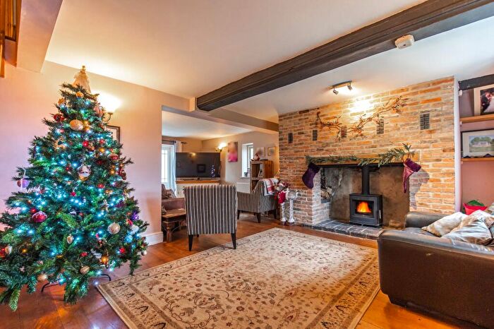 4 Bedroom Detached House For Sale In Tuns Road, Necton, PE37