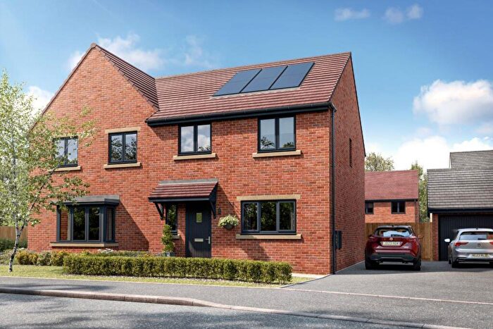 3 Bedroom Semi Detached House For Sale In Heart Of England Way, Nuneaton, CV11