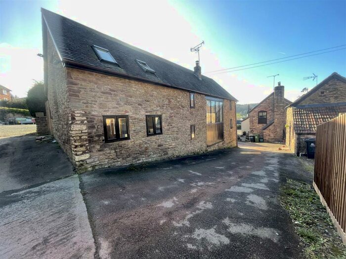 3 Bedroom House To Rent In Monmouth Road, Longhope, GL17