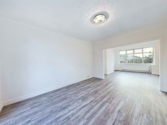 3 Bedroom Terraced House To Rent In Claremont Avenue, Harrow, HA3