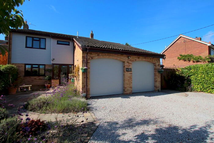 4 Bedroom Detached House For Sale In High Street, Tadlow, Royston, SG8