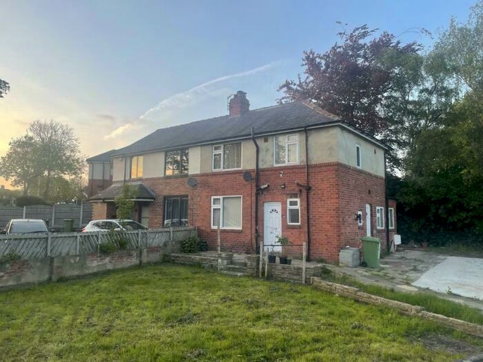 3 Bedroom Semi-Detached House To Rent In Scott Hall Road, Chapel Allerton, Leeds, LS7