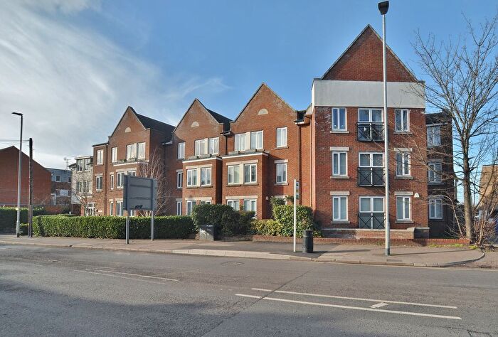 2 Bedroom Flat For Sale In Johnson Place, Walsworth Road, Hitchin, SG4