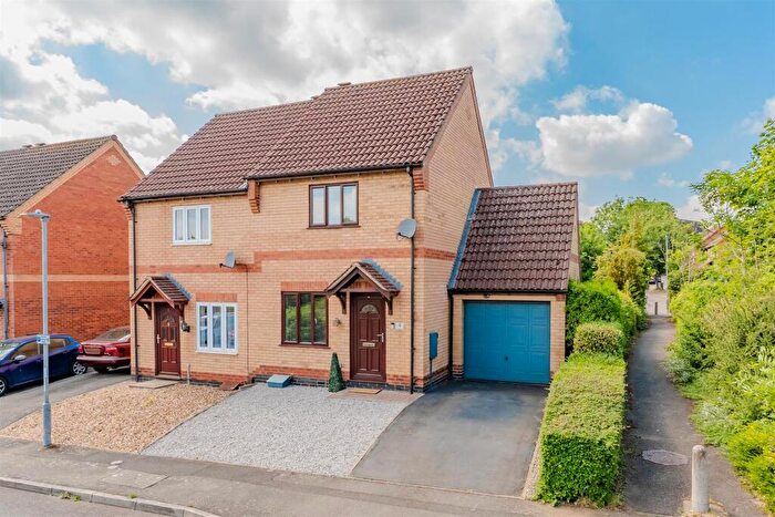 2 Bedroom Semi-Detached House To Rent In Ladybower Close, Kettering, NN16