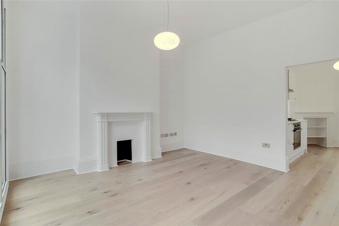 5 Bedroom Terraced House To Rent In Nelson Road, London, SE10