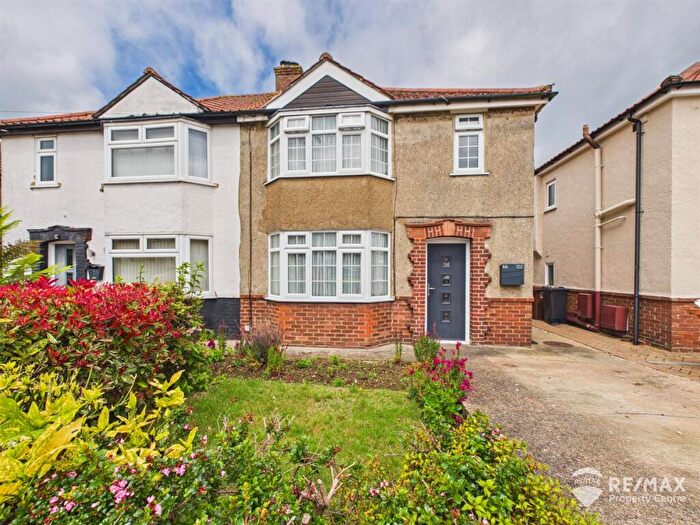 3 Bedroom Semi-Detached House For Sale In Ashley Road, Harwich, CO12
