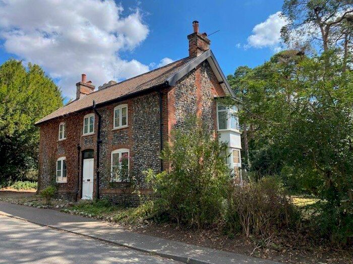 2 Bedroom Cottage To Rent In Church Cottage, Thurston, IP31