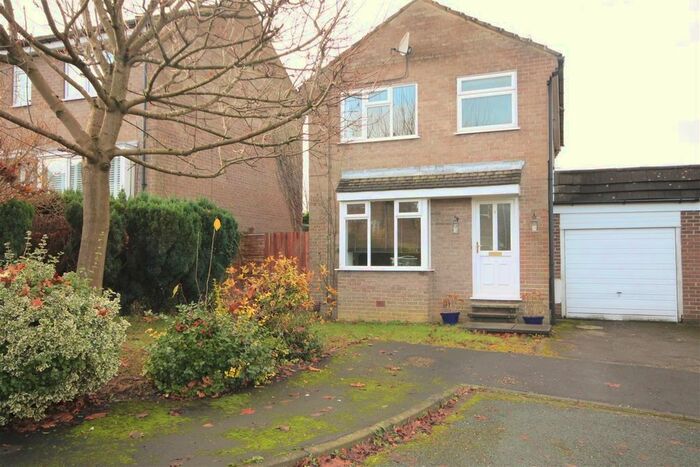 3 Bedroom Link Detached House To Rent In Littlethorpe Close, Harrogate, HG3