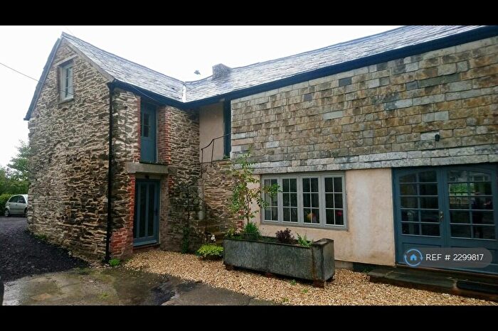 2 Bedroom Semi-Detached House To Rent In Karow Garth, Liskeard, PL14