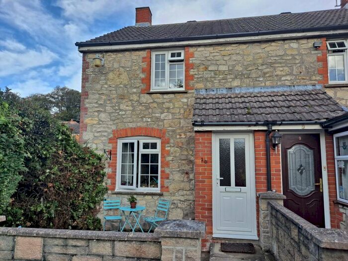 2 Bedroom House To Rent In Beckett Street, , Tisbury, SP3