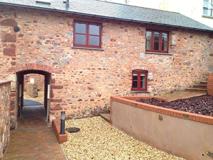 3 Bedroom Barn Conversion To Rent In Secmaton Lane, Dawlish, EX7