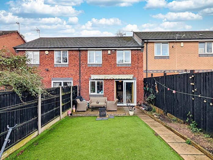 3 Bedroom Terraced House For Sale In Kappler Close, Netherfield, Nottingham, NG4