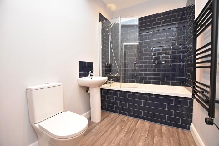 2 Bedroom Flat To Rent In Castle Street, Clitheroe, BB7