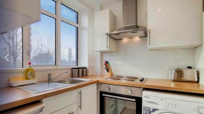 Apartment To Rent In Euston Road, London, NW1