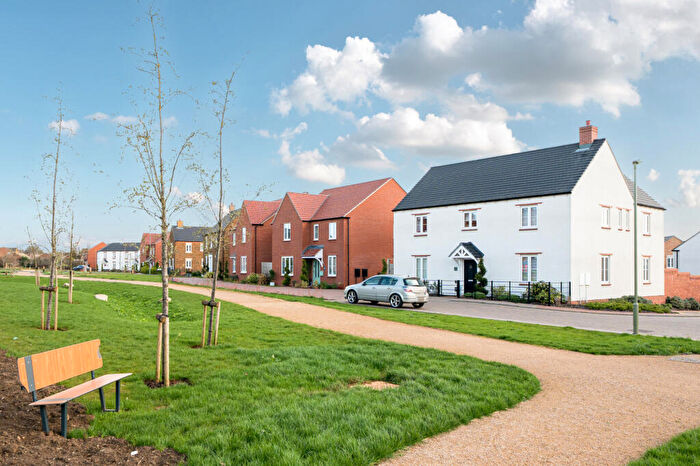 4 Bedroom Detached House For Sale In Bowlers Close, Banbury, OX16