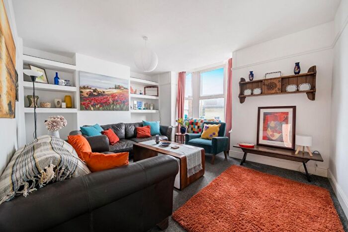 3 Bedroom End Terrace House For Sale In Palmers Road, Emsworth, PO10