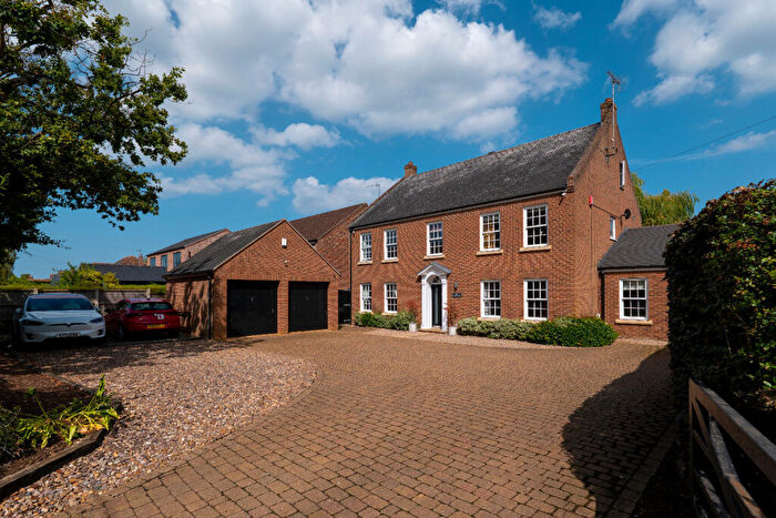 6 Bedroom Detached House For Sale In South Wootton, King's Lynn, Norfolk, PE30
