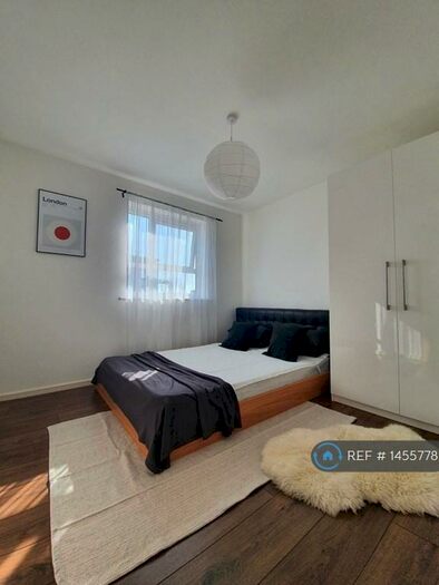 1 Bedroom Flat To Rent In Broughton Lane, Salford, M7