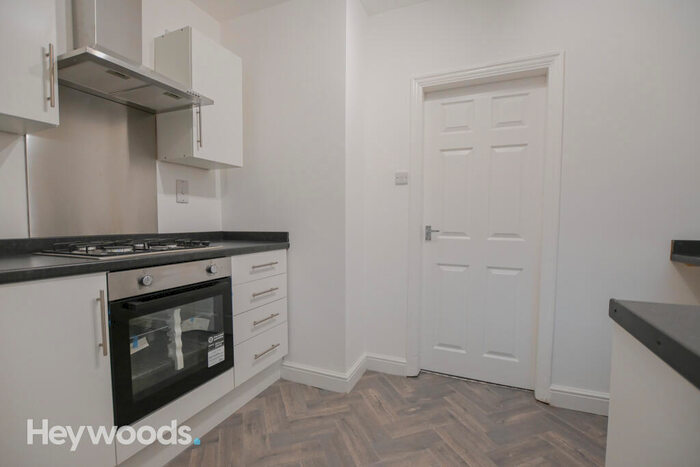 2 Bedroom Bungalow For Sale In Felstead Street, Baddeley Green, Stoke-on-Trent, ST2