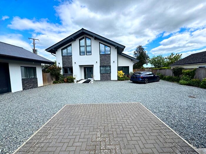 5 Bedroom Detached House To Rent In Gransmore Green, CM6
