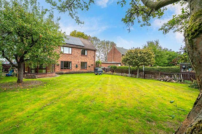 4 Bedroom Detached House For Sale In Rostrop Road, Nocton, Lincoln, LN4