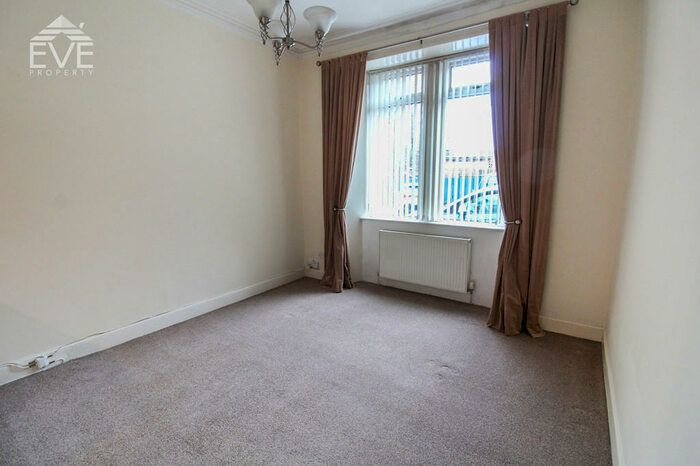 1 Bedroom Ground Flat To Rent In King Edward Street, Alexandria, G83