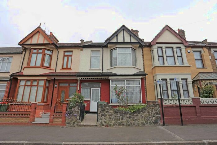 4 Bedroom Terraced House To Rent In Caulfield Road, East Ham, E6