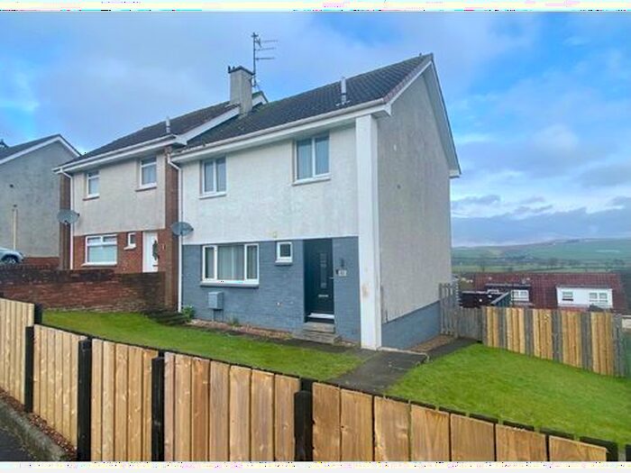 3 Bedroom End Of Terrace House To Rent In Dalhanna Drive, New Cumnock, KA18