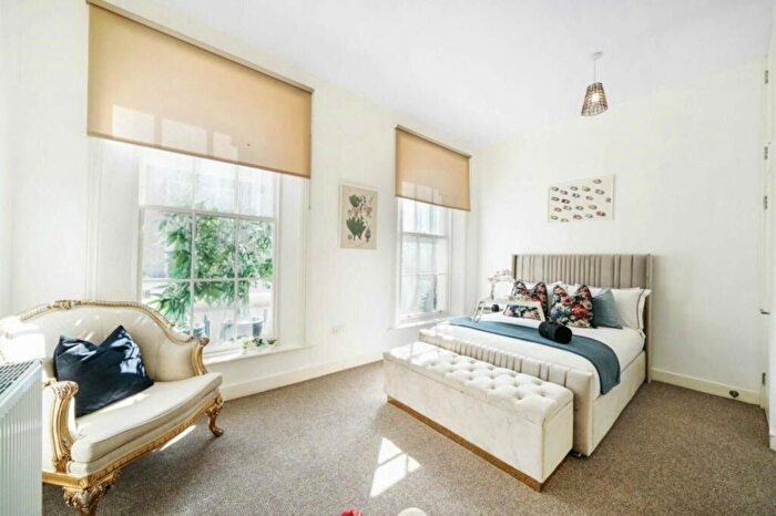 1 Bedroom Flat To Rent In Denbigh Street, London, SW1V