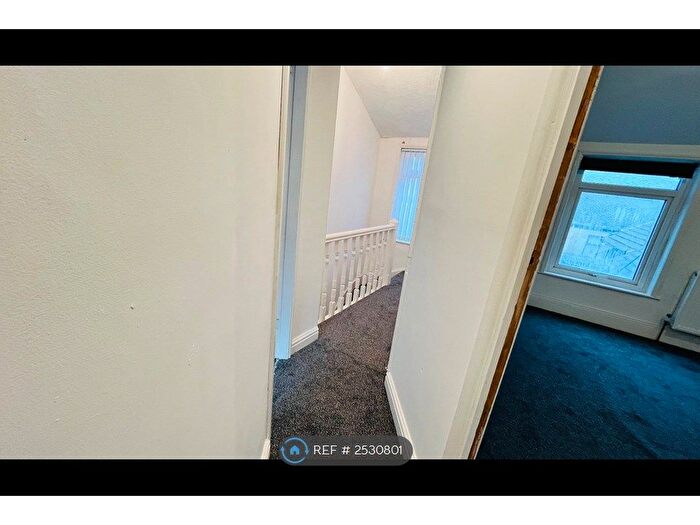 3 Bedroom Terraced House To Rent In Somerset Cottages, Sunderland, SR3