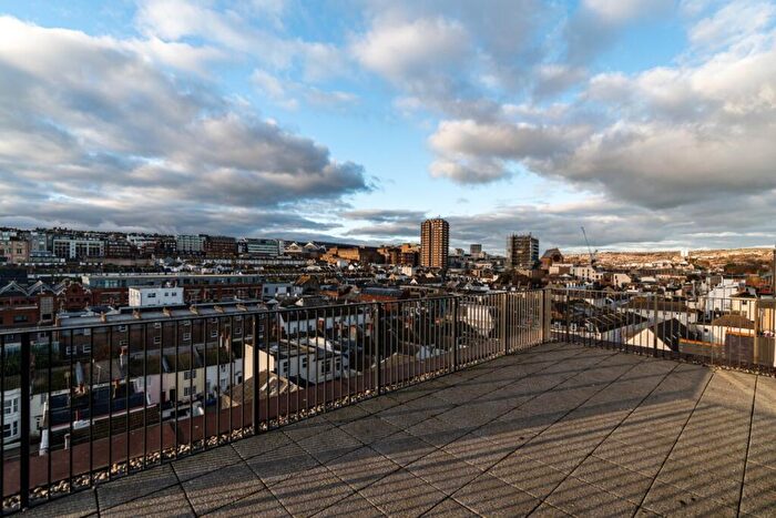 2 Bedroom Apartment For Sale In Rox Penthouse, Gloucester Place, Brighton, East Sussex, BN1