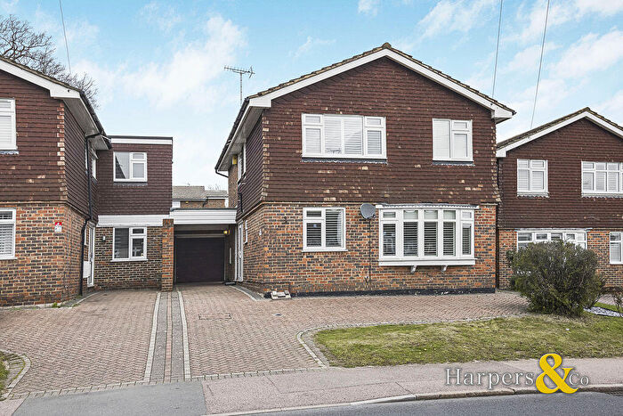 4 Bedroom Detached House For Sale In Hurst Road, Bexley, DA5