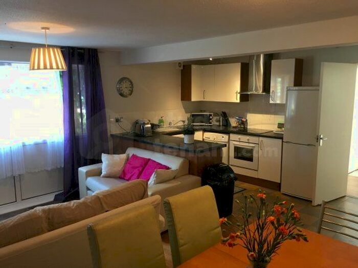 3 Bedroom Detached House To Rent In Clement Close, Canterbury, Kent CT1