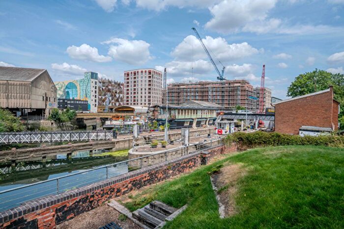 1 Bedroom Flat For Sale In Augustus Close, Brentford, TW8