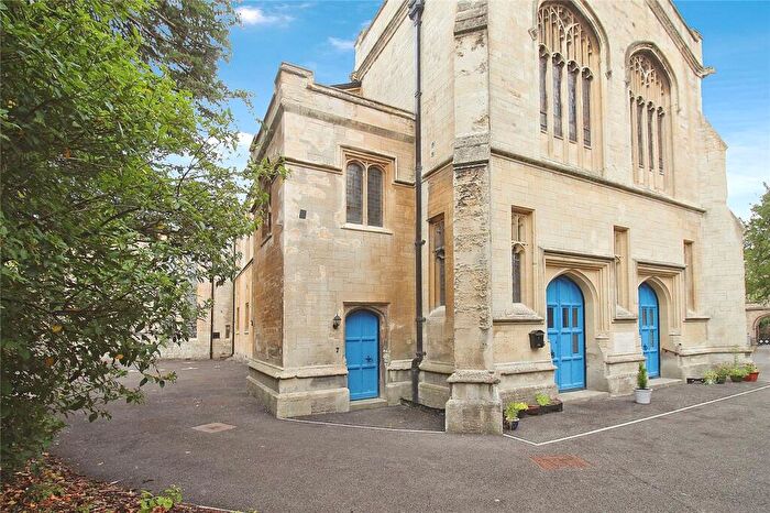 2 Bedroom Apartment For Sale In The Tabernacle, Church Street, BA14
