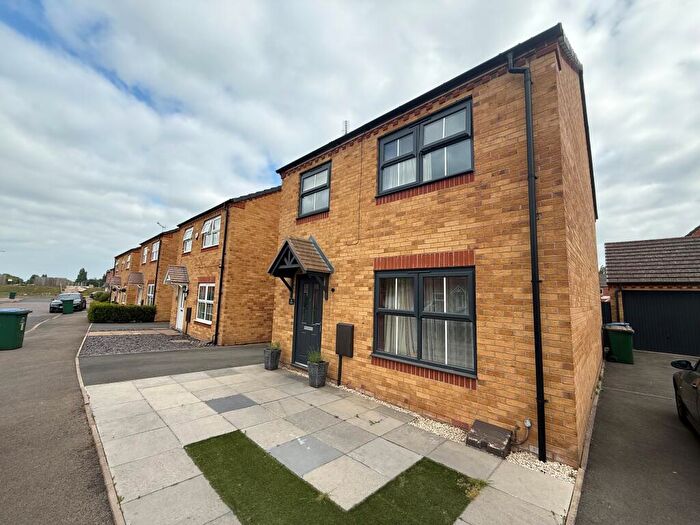 4 Bedroom House To Rent In Bluebird Drive, CV6