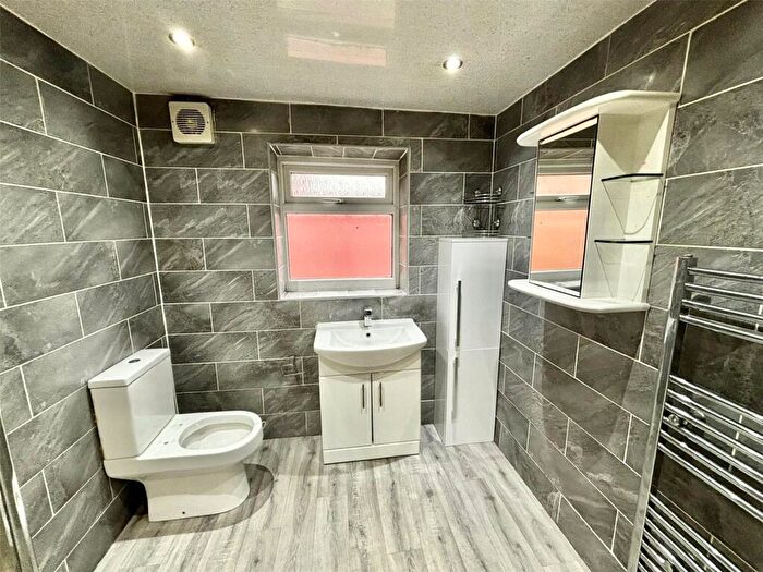 3 Bedroom Flat To Rent In Pasture Road, Goole, East Yorkshire, DN14