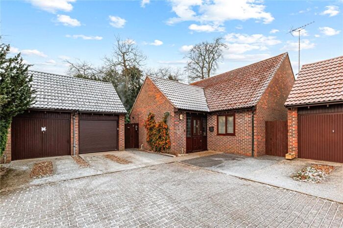 2 Bedroom Bungalow For Sale In Mayfield, Rowledge, Farnham, Surrey, GU10