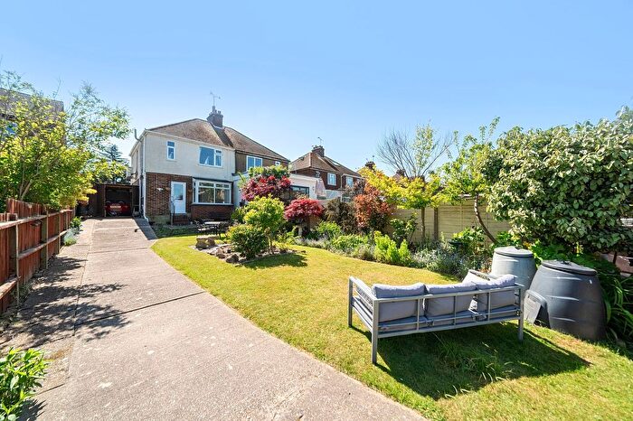 3 Bedroom Semi Detached House For Sale In Canterbury Road, Sittingbourne, ME10