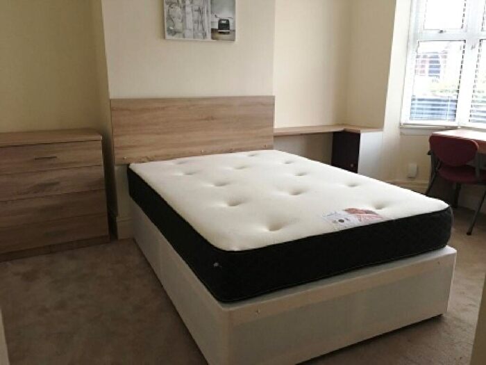 4 Bedroom House To Rent In Link Road (D), Edgbaston, Birmingham, West Midlands, B16